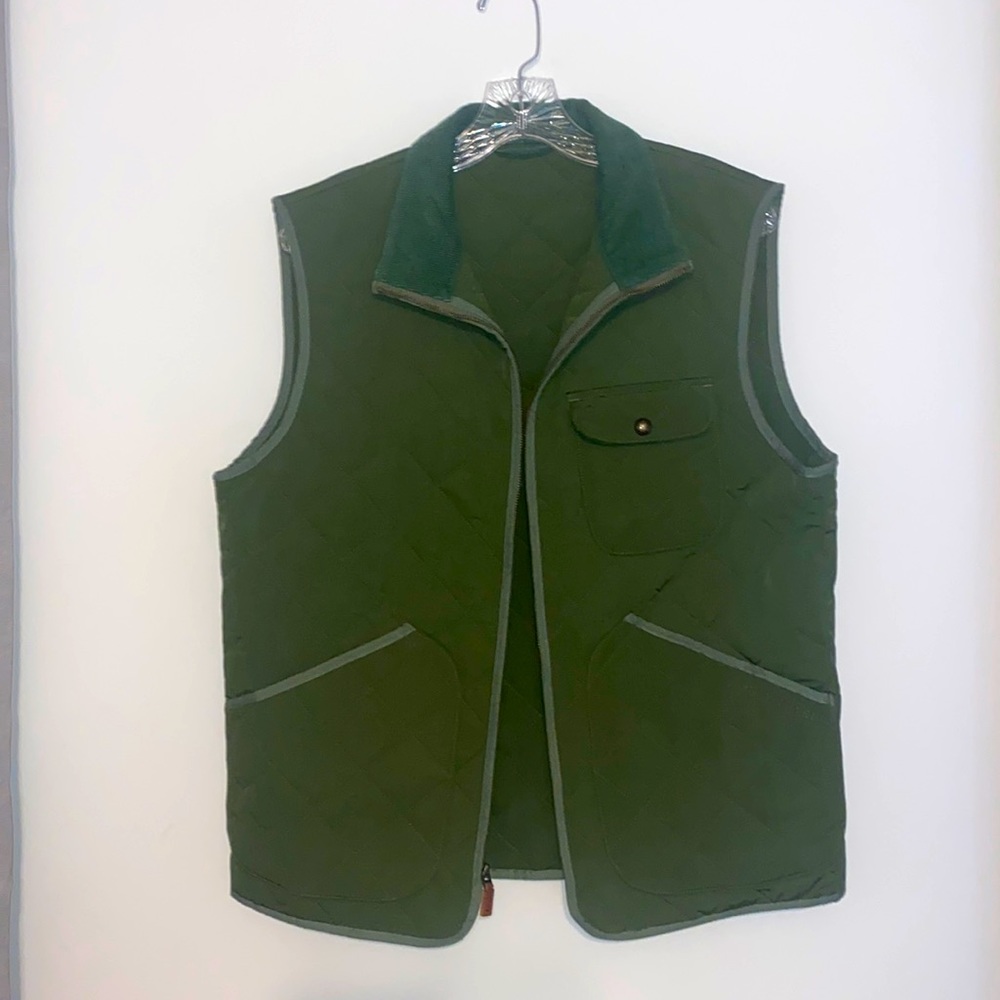 Vineyard Vines Vintage Vest🫒